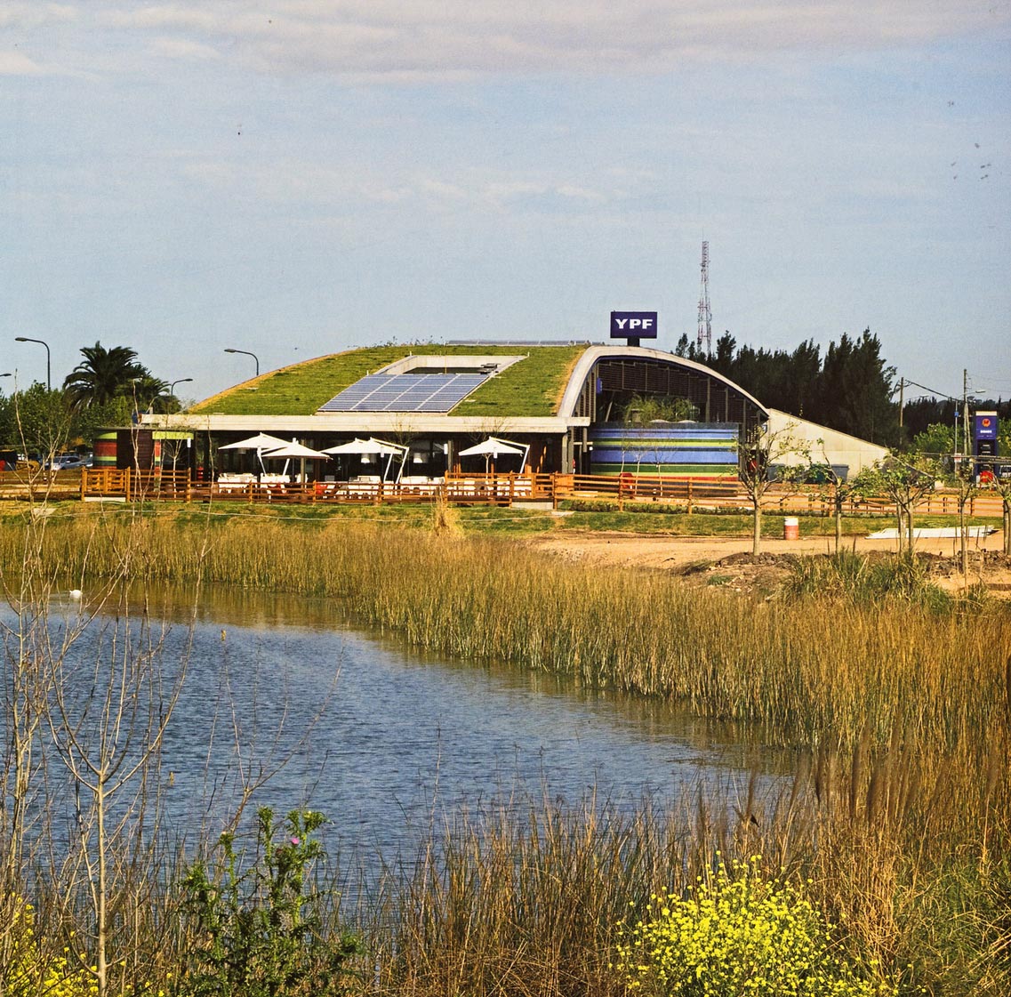 YPF - Estación de Servicio Tigre-Nordelta