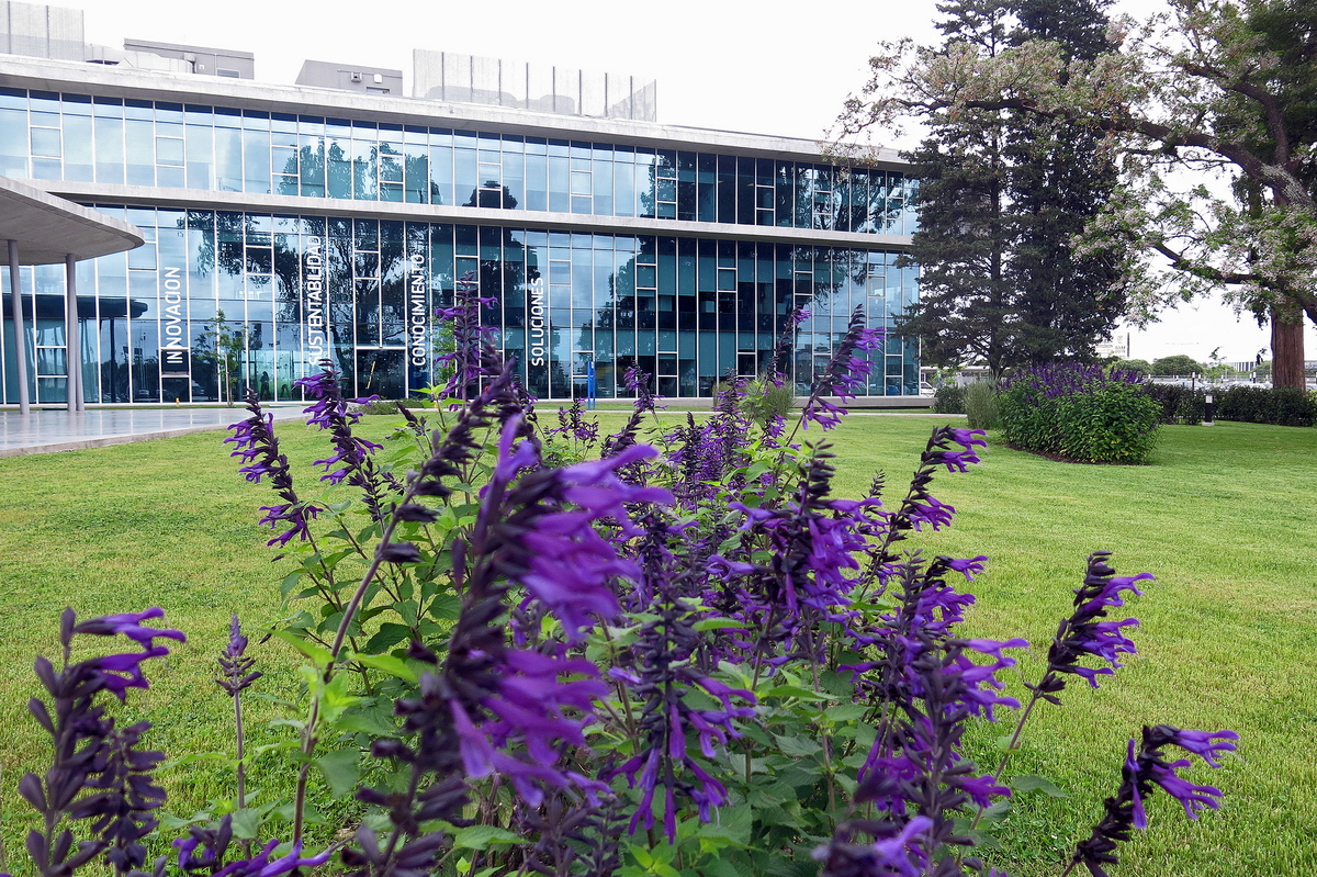 Edificio Corporativo SKF